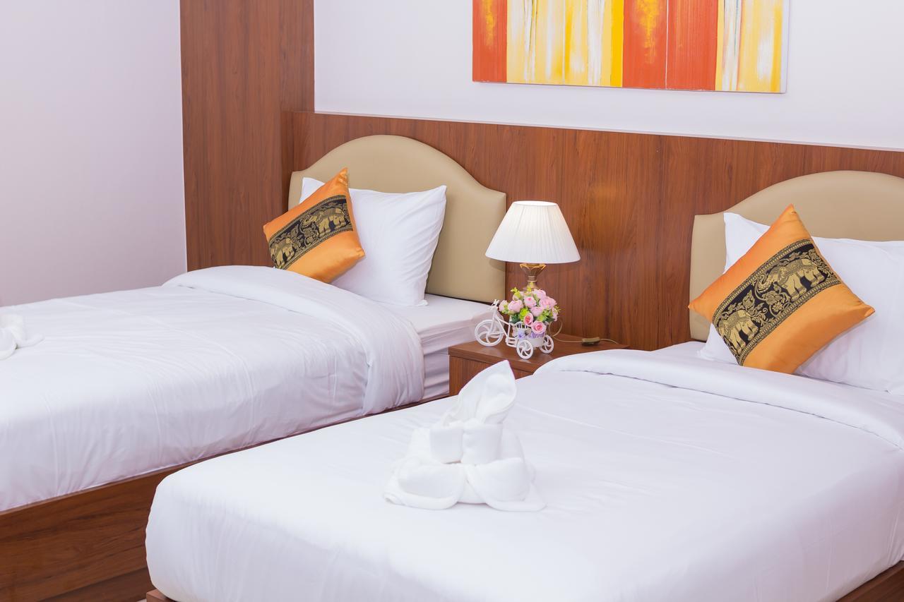 Samrong Garden Hotel Udon Thani Buitenkant foto