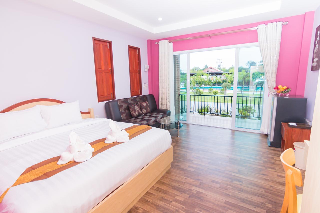 Samrong Garden Hotel Udon Thani Buitenkant foto