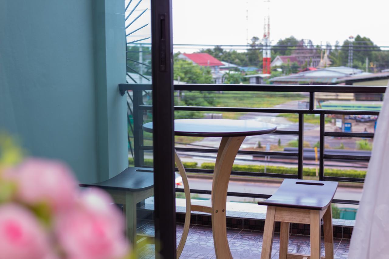 Samrong Garden Hotel Udon Thani Buitenkant foto