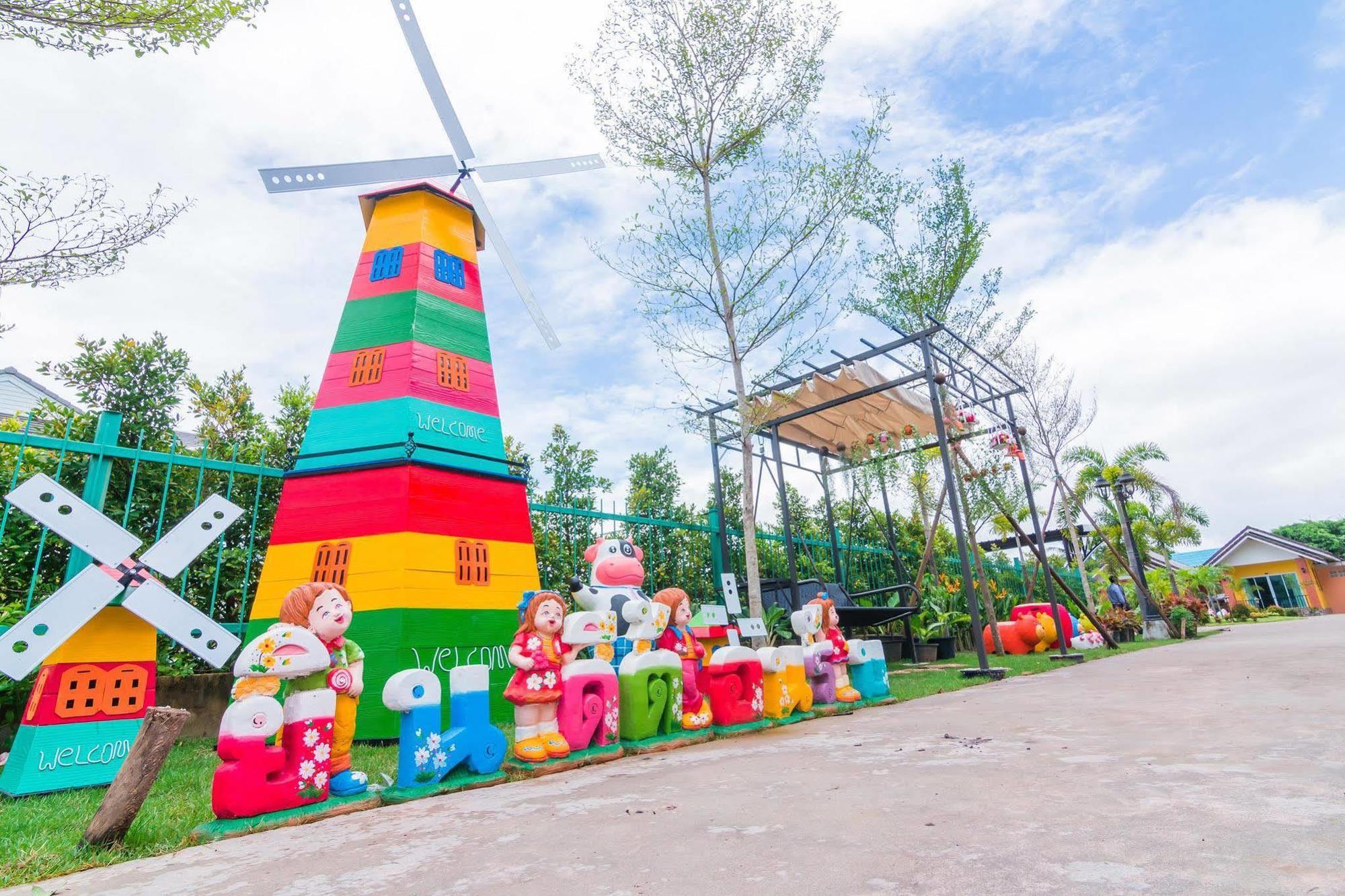 Samrong Garden Hotel Udon Thani Buitenkant foto