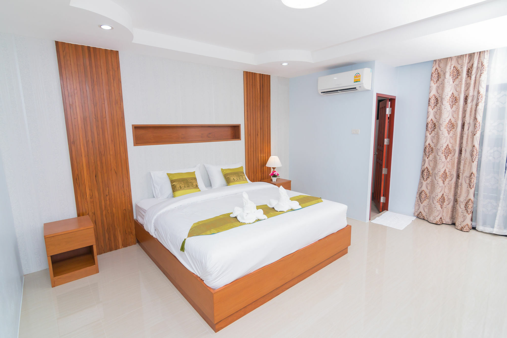 Samrong Garden Hotel Udon Thani Buitenkant foto