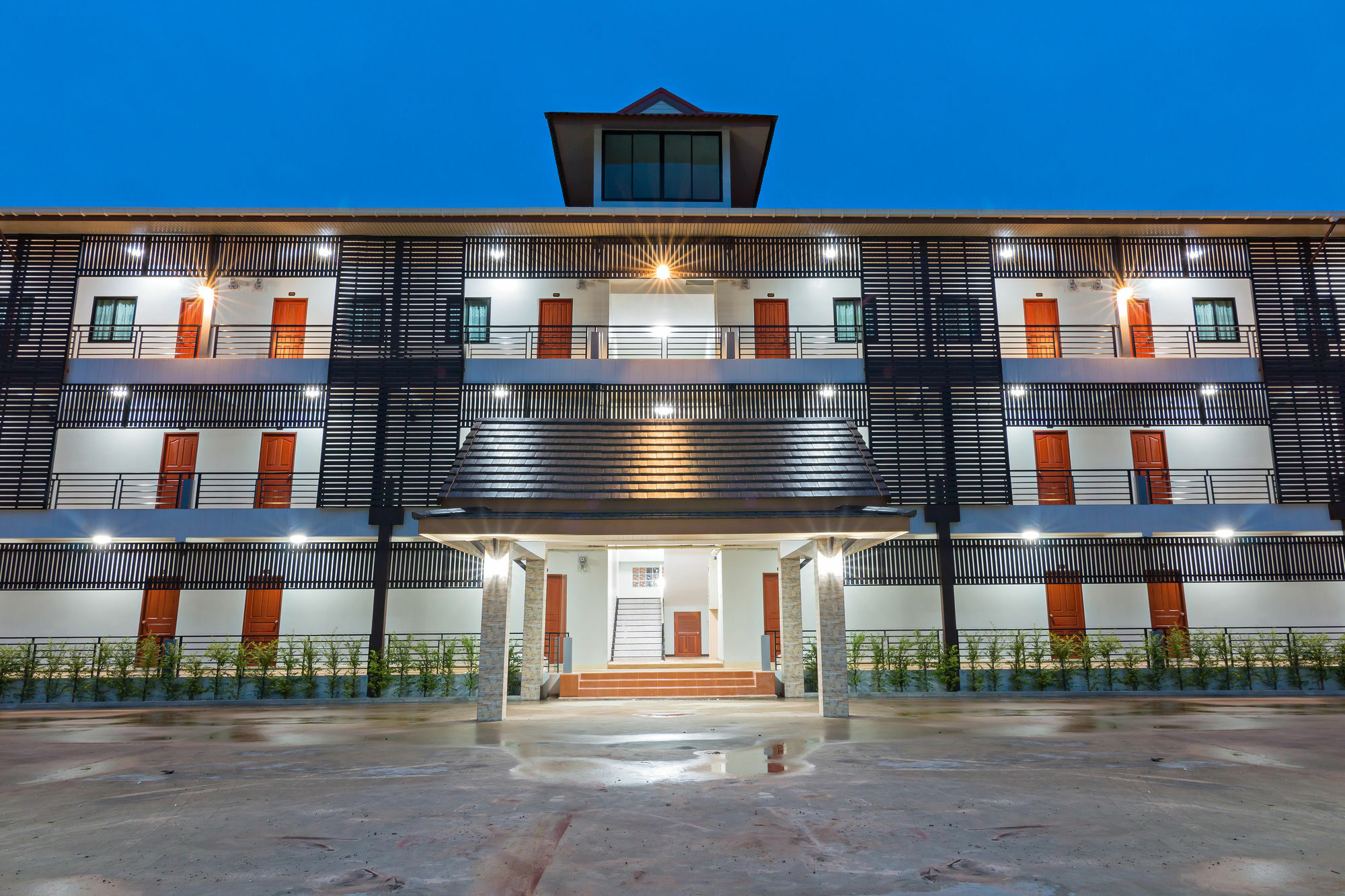 Samrong Garden Hotel Udon Thani Buitenkant foto